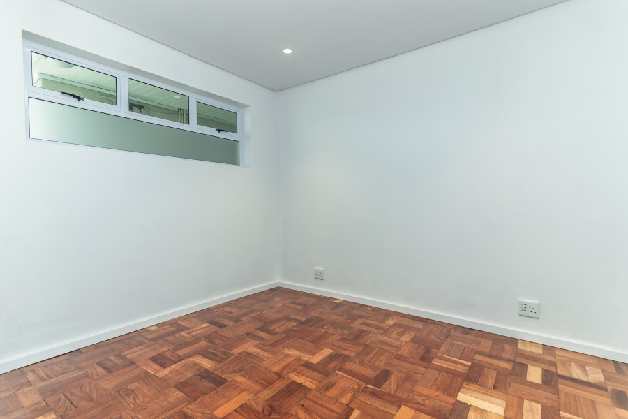 To Let 2 Bedroom Property for Rent in Mouille Point Western Cape
